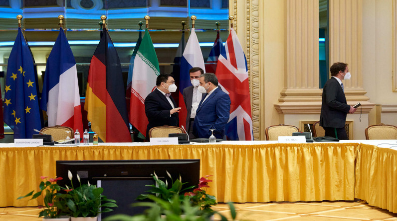 تفاهمات ثنائية أميركية إيرانية خارج الاتفاق النووي