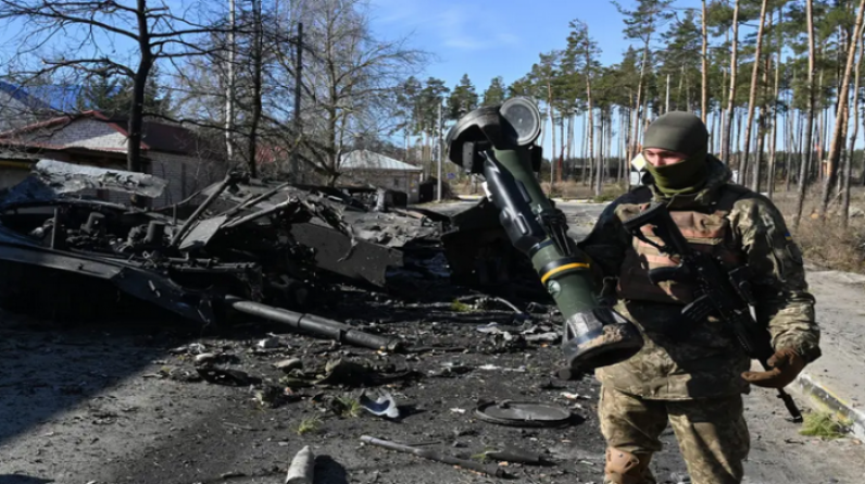 السويد تقرر تزويد أوكرانيا بـ5 آلاف قطعة سلاح مضاد للدروع