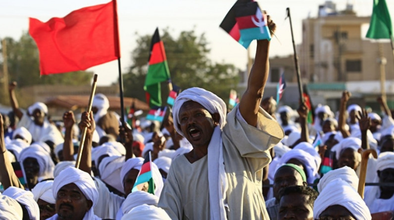 السودان: قوى إقليمية تعقّد الانتقال السياسي؟