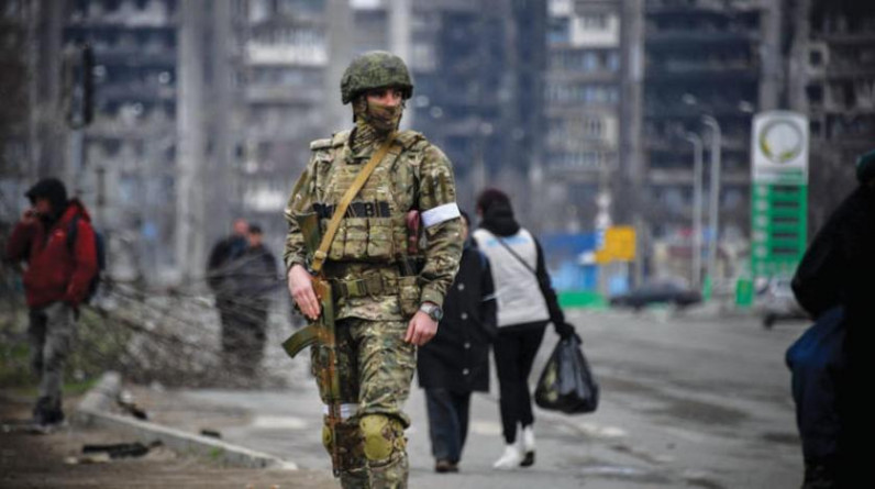 “مصير مجهول” لمئات الجنود الأوكران المحاصرين بماريوبول.. وموسكو تعلن استسلام نحو 700 منهم
