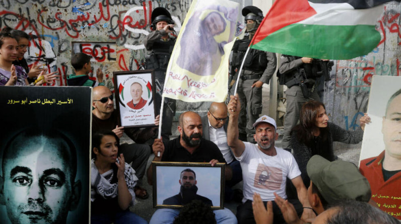 حماس:سنحقق حرية الأسرى الفلسطينيين قريبا