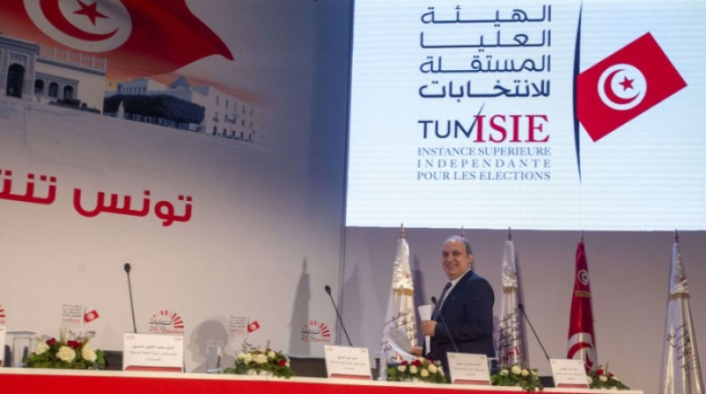 تعديل هيئة الانتخابات التونسية.. أزمة دستورية وجدل حول الديمقراطية