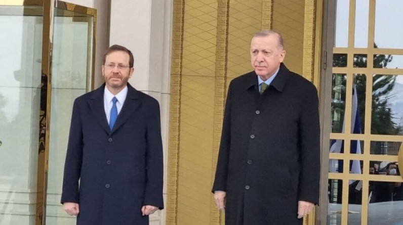 أردوغان للرئيس الإسرائيلي: تركيا لا يمكنها التزام الصمت حيال الاستفزازات في الأقصى