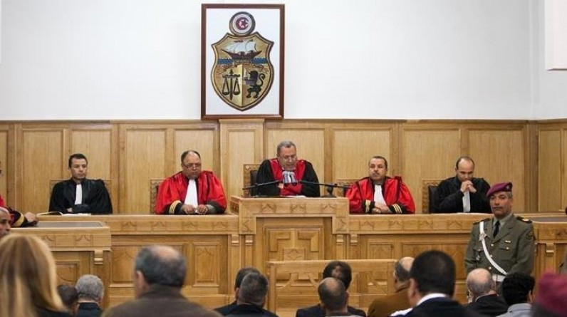 محكمة تونسية تُصدر حًكمًا باسقاط قوائم حزبي كتلة النهضة وقلب تونس