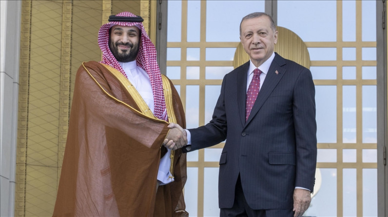 بيان مشترك بين ولي العهد السعودي وأردوغان يؤكد تمتين العلاقة بين البلدين