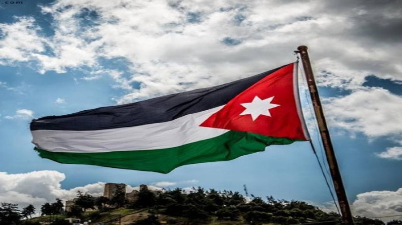 نائب أردني يعلن استقالته لعجزه عن "مساعدة المعتقلين السياسيين"