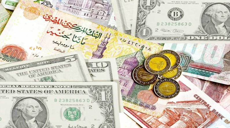 ممدوح الولي يكتب: القرار وعكسه.. سمة السياسة الاقتصادية المصرية