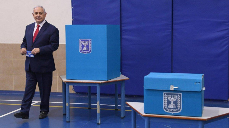 استطلاع إسرائيلي: 57% يؤيدون إجراء انتخابات مبكرة.. ونتنياهو يخسر الأغلبية