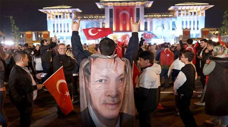 اسماعيل ياشا يكتب: داعمون لأردوغان.. مستاؤون من حزبه