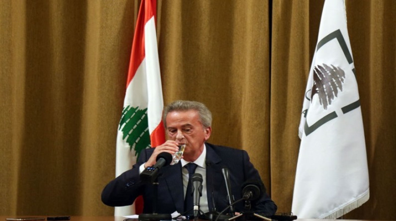 صحيفة: وثائق تؤكد شبهات فساد بحق حاكم مصرف لبنان
