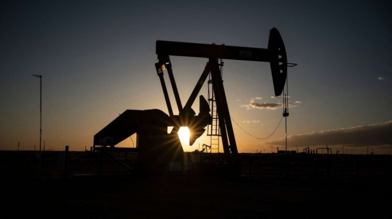 تراجع أسعار النفط نتيجة عمليات جني أرباح